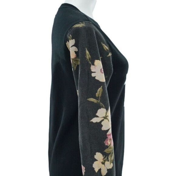 Kendall & Kylie Black & Floral Print Sweater Top - Picture 3 of 11